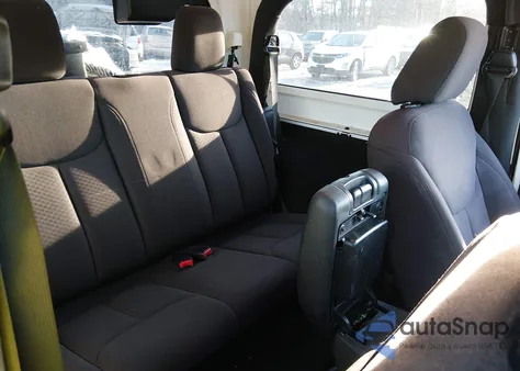 2015 Jeep Wrangler Sport z USA, uszkodzony, nr VIN 1C4AJWAG6FL519416